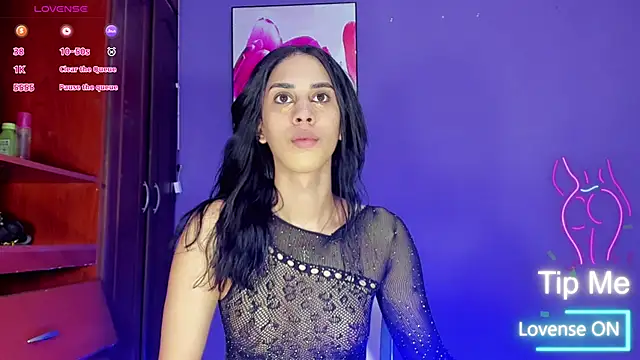 Valentina Horny777 online show from November 1, 2025, 11:20 pm