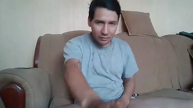 LecheDeSoya666 online show from February 1, 2026, 5:55 pm