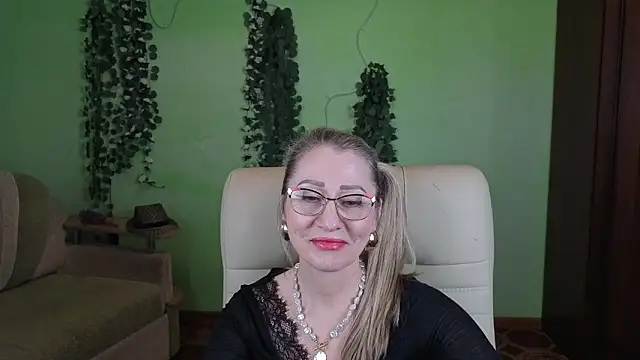 Habibi Honeyy online show from November 7, 2025, 5:01 am