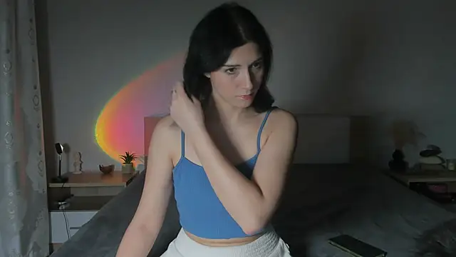 sophiahope online show from March 31, 2026, 6:32 pm