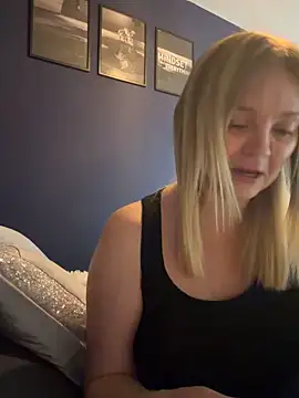 Snapshot of Star-36 chatting on February 28, 2026, 10:04 am Star-36 online show from February 28, 2026, 10:04 am