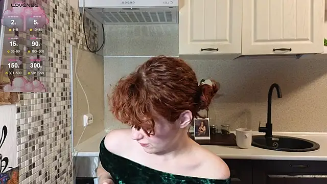 Snapshot of jelly_cherry chatting on November 11, 2025, 10:04 pm jelly cherry online show from November 11, 2025, 10:04 pm