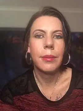Snapshot of Juicy_Lucy chatting on July 23, 2026, 10:34 am Juicy Lucy online show from July 23, 2026, 10:34 am