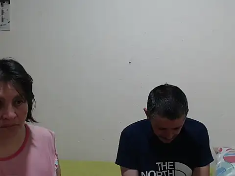 jade noah  online show from January 14, 2026, 11:58 am