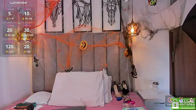 Gia Scott online show from October 30, 2025, 9:01 pm