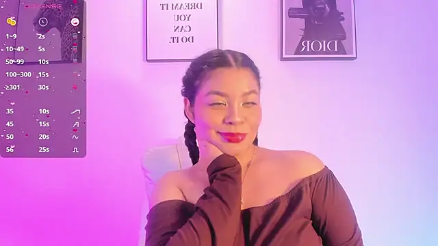 Snapshot of LizzyPonce chatting on December 20, 2025, 10:51 am LizzyPonce online show from December 20, 2025, 10:51 am