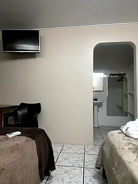 franciscommx online show from October 29, 2025, 2:10 am