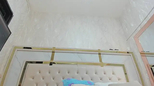 Snapshot of megan_rous_ chatting on September 15, 2025, 3:07 am megan rous online show from September 15, 2025, 3:07 am