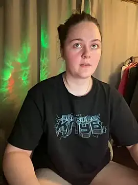 Cuty Kitty online show from October 31, 2025, 8:27 pm