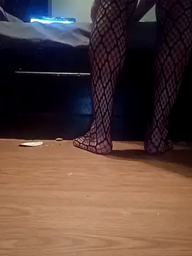 Crossedsissy online show from April 1, 2026, 5:31 am