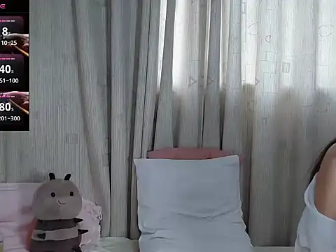 Lele-Baby online show from October 15, 2025, 1:26 am