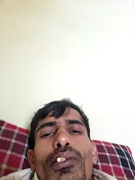 Naveen9100Unity online show from April 4, 2026, 4:52 am