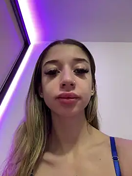 OdetteMason online show from February 5, 2026, 5:47 am