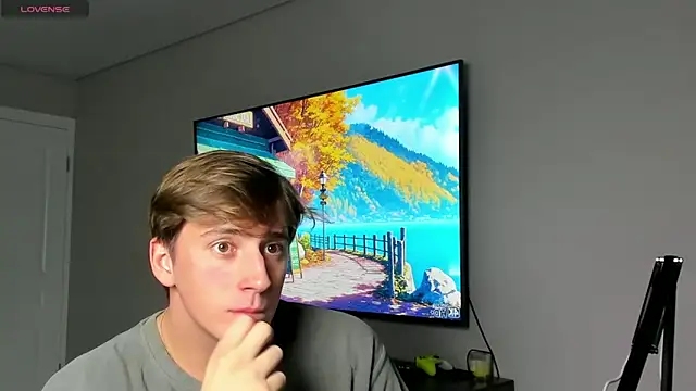 DaniHort online show from November 3, 2025, 1:58 pm