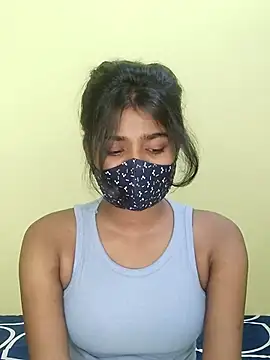 Snapshot of radhika2 chatting on November 6, 2025, 8:13 pm radhika2 online show from November 6, 2025, 8:13 pm