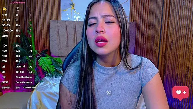 Snapshot of juanita_tay chatting on June 4, 2026, 11:37 am juanita tay online show from June 4, 2026, 11:37 am