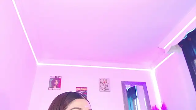 Snapshot of Anna_belly chatting on October 28, 2025, 3:11 pm Anna belly online show from October 28, 2025, 3:11 pm