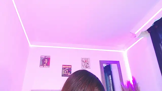 Snapshot of Anna_belly chatting on November 6, 2025, 3:16 pm Anna belly online show from November 6, 2025, 3:16 pm