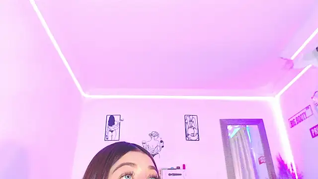 Snapshot of Anna_belly chatting on May 7, 2026, 5:05 pm Anna belly online show from May 7, 2026, 5:05 pm