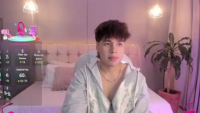 Jordan 24  online show from October 23, 2025, 8:40 pm