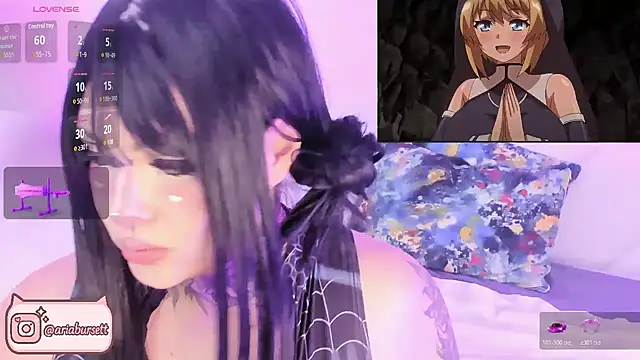 AriaBursett online show from November 12, 2025, 4:00 pm