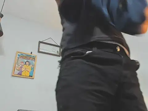 Xfire boy69 online show from February 11, 2026, 12:54 am