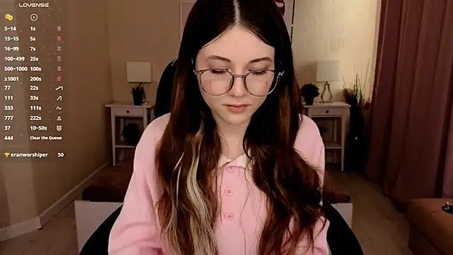 Kimmie shine online show from April 9, 2026, 8:53 am