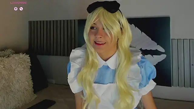 Blue Sixx online show from October 18, 2025, 10:23 pm