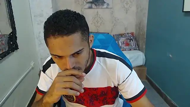 Snapshot of Derek_Storm_ chatting on November 23, 2025, 12:37 pm Derek Storm online show from November 23, 2025, 12:37 pm