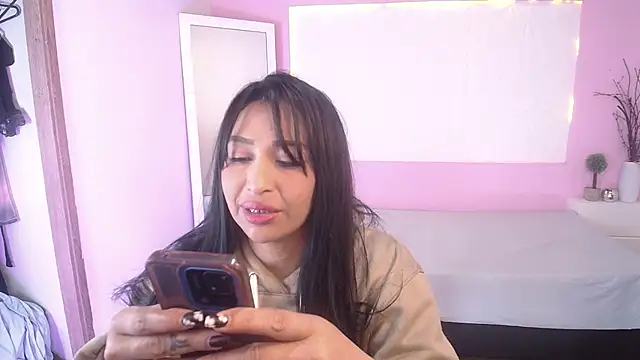 IvyShine7 online show from October 14, 2025, 3:51 am