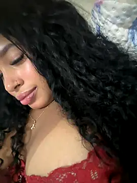 bianca090 online show from September 19, 2025, 5:55 am