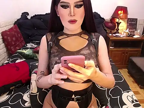 Snapshot of WILDDENNY1 chatting on November 14, 2025, 12:09 pm WILDDENNY1 online show from November 14, 2025, 12:09 pm