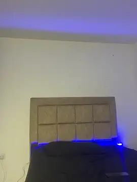 EmilyNoir1 online show from November 30, 2025, 1:17 am