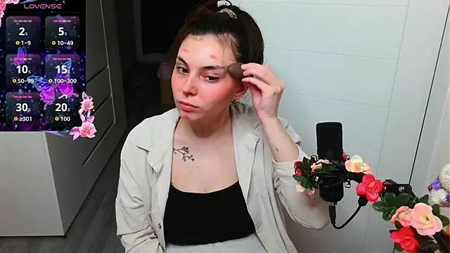 peachyness online show from April 4, 2026, 6:36 pm