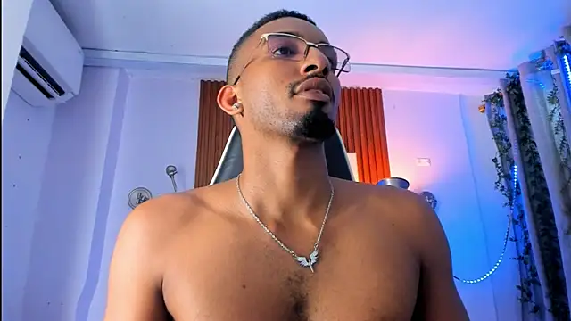 Snapshot of Darwin_mayo chatting on February 6, 2026, 5:42 pm Darwin mayo online show from February 6, 2026, 5:42 pm