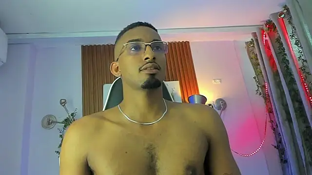 Snapshot of Darwin_mayo chatting on February 21, 2026, 5:37 pm Darwin mayo online show from February 21, 2026, 5:37 pm