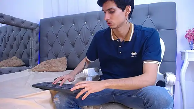 Sebalexis7 online show from October 17, 2025, 3:10 am