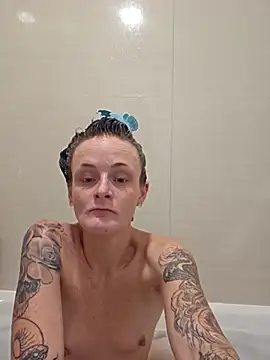 SexySpinnerDi100 online show from October 11, 2025, 5:47 pm