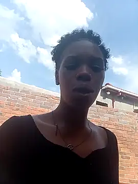 GoldSnowXxX online show from October 10, 2025, 1:01 pm