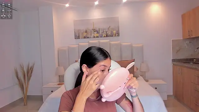 Snapshot of miranda_crawfor chatting on January 15, 2026, 1:03 pm miranda crawfor online show from January 15, 2026, 1:03 pm