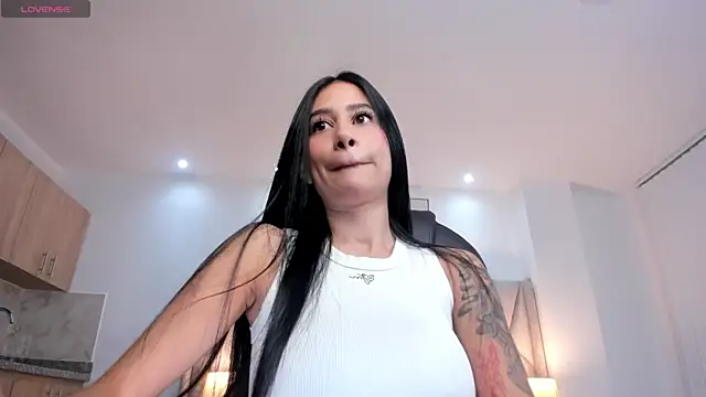 Snapshot of miranda_crawfor chatting on October 21, 2025, 12:04 pm miranda crawfor online show from October 21, 2025, 12:04 pm