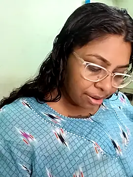 zara-mallus online show from September 26, 2025, 4:25 pm