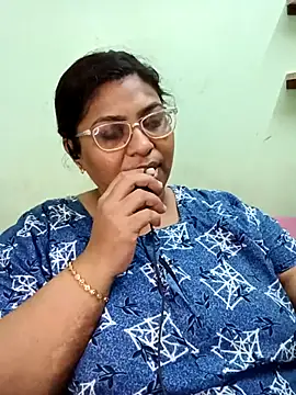 zara-mallus online show from September 23, 2025, 9:00 pm