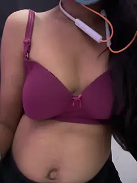 Snapshot of Tamil_Anushya chatting on November 10, 2025, 6:35 pm Tamil Anushya online show from November 10, 2025, 6:35 pm