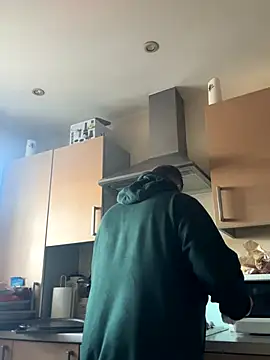 different-strokes online show from October 24, 2025, 3:44 pm