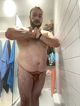 different-strokes online show from October 15, 2025, 4:26 pm