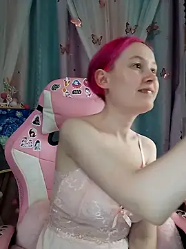 Fuzzy Unicorn online show from January 15, 2026, 7:28 pm