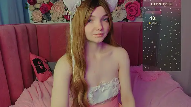 AnimeAlica18 online show from November 2, 2025, 2:38 am