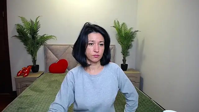 Snapshot of CameronEnns chatting on October 9, 2025, 6:25 am CameronEnns online show from October 9, 2025, 6:25 am