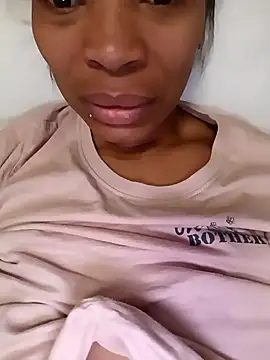 Snapshot of Flacidas chatting on November 15, 2025, 9:02 am Flacidas online show from November 15, 2025, 9:02 am